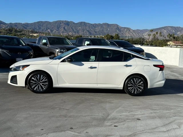 SEMINUEVOS NISSAN Altima a Estados en autogozo