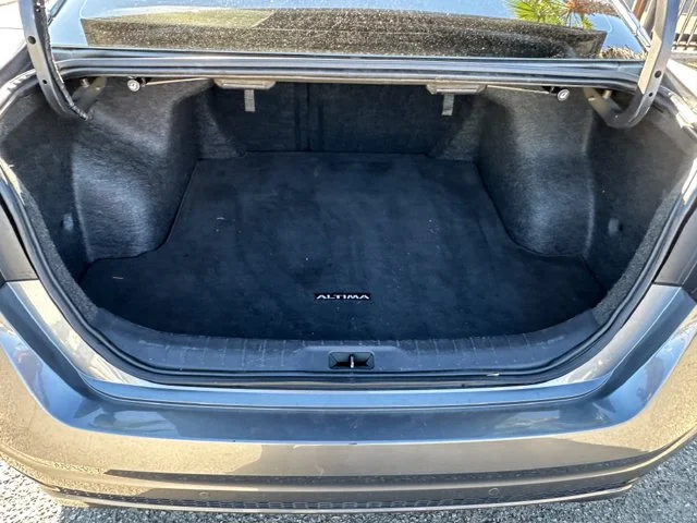 SEMINUEVOS NISSAN Altima a Estados en autogozo