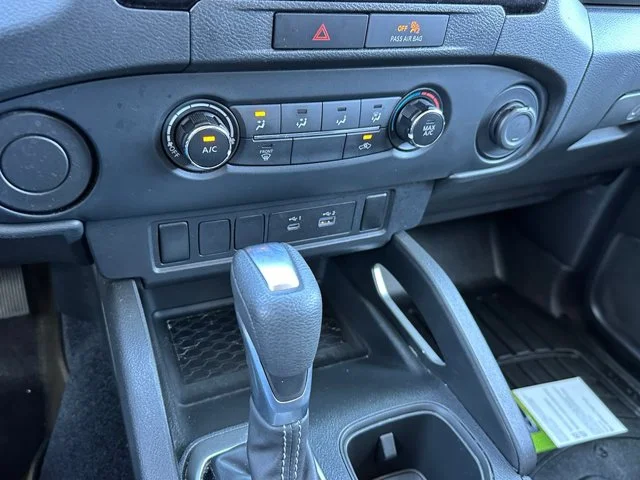 SEMINUEVOS NISSAN Frontier a Estados en autogozo