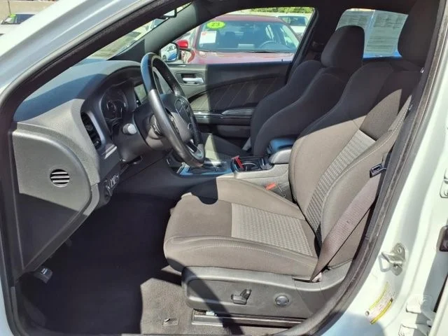 SEMINUEVOS DODGE Charger a Estados en autogozo