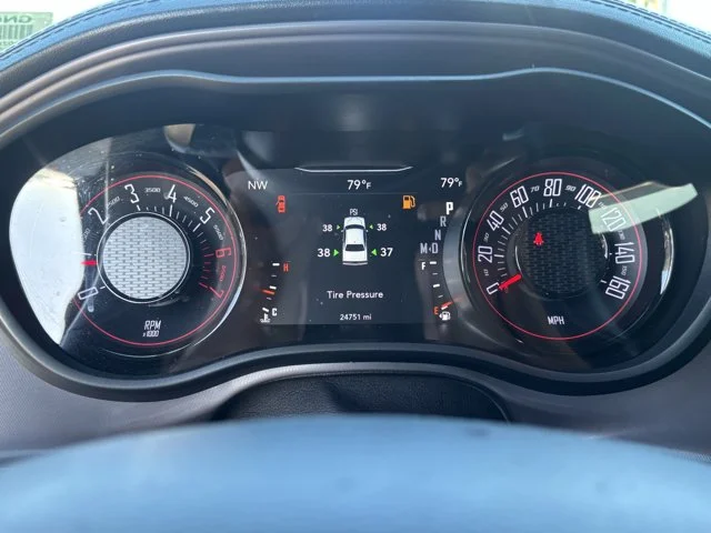 SEMINUEVOS DODGE Challenger a Estados en autogozo