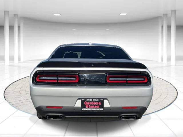 SEMINUEVOS DODGE Challenger a Estados en autogozo