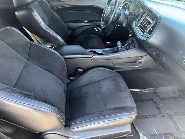SEMINUEVOS DODGE Challenger a Estados en autogozo
