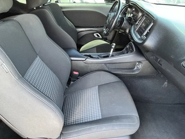 SEMINUEVOS DODGE Challenger a Estados en autogozo