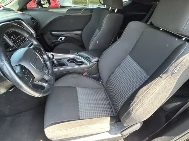 SEMINUEVOS DODGE Challenger a Estados en autogozo