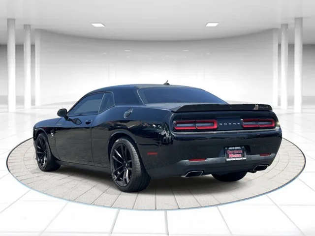 SEMINUEVOS DODGE Challenger a Estados en autogozo