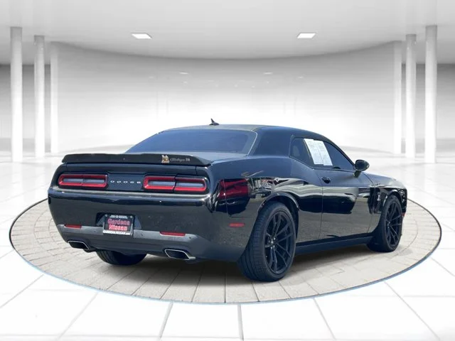 SEMINUEVOS DODGE Challenger a Estados en autogozo