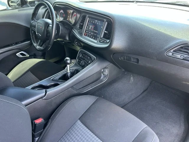 SEMINUEVOS DODGE Challenger a Estados en autogozo