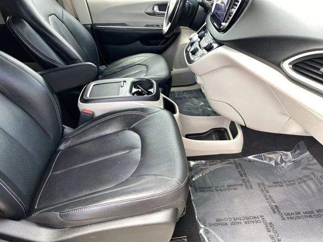SEMINUEVOS CHRYSLER Pacifica a Estados en autogozo