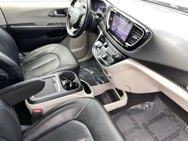 SEMINUEVOS CHRYSLER Pacifica a Estados en autogozo