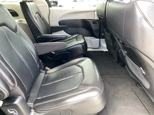 SEMINUEVOS CHRYSLER Pacifica a Estados en autogozo