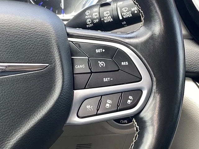 SEMINUEVOS CHRYSLER Pacifica a Estados en autogozo