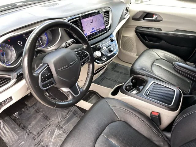 SEMINUEVOS CHRYSLER Pacifica a Estados en autogozo