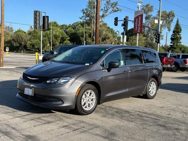 SEMINUEVOS CHRYSLER Voyager a Estados en autogozo