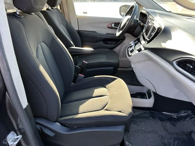 SEMINUEVOS CHRYSLER Voyager a Estados en autogozo