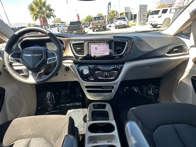 SEMINUEVOS CHRYSLER Voyager a Estados en autogozo