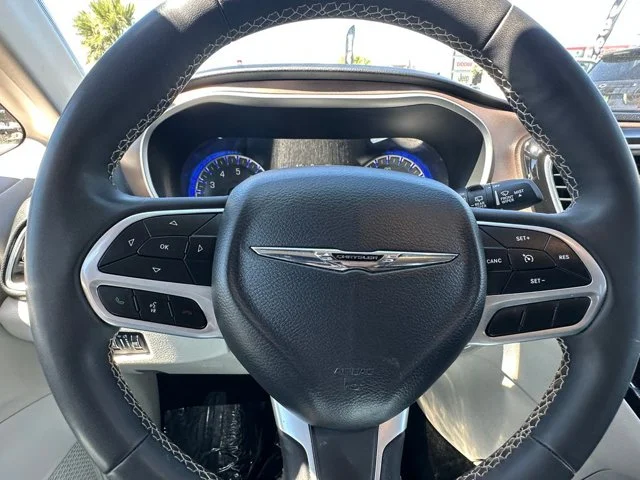 SEMINUEVOS CHRYSLER Voyager a Estados en autogozo