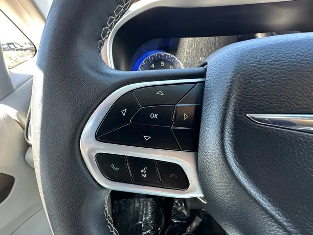 SEMINUEVOS CHRYSLER Voyager a Estados en autogozo