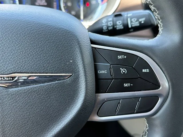 SEMINUEVOS CHRYSLER Voyager a Estados en autogozo