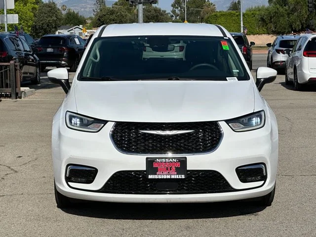 SEMINUEVOS CHRYSLER Pacifica a Estados en autogozo