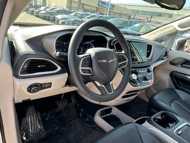 SEMINUEVOS CHRYSLER Pacifica a Estados en autogozo