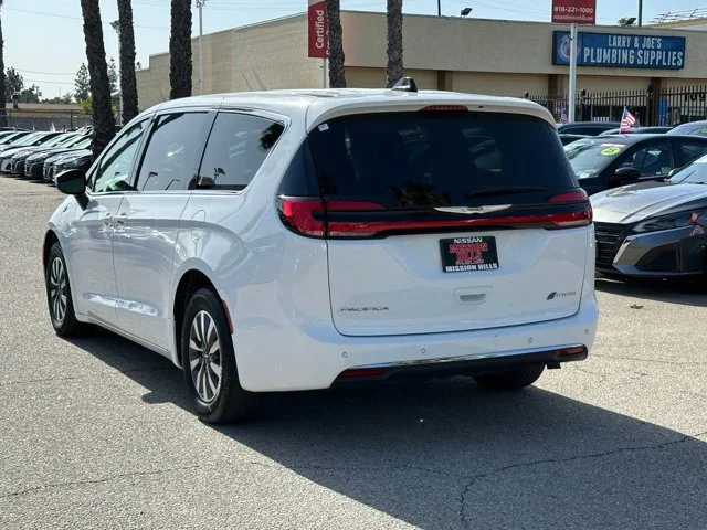 SEMINUEVOS CHRYSLER Pacifica a Estados en autogozo
