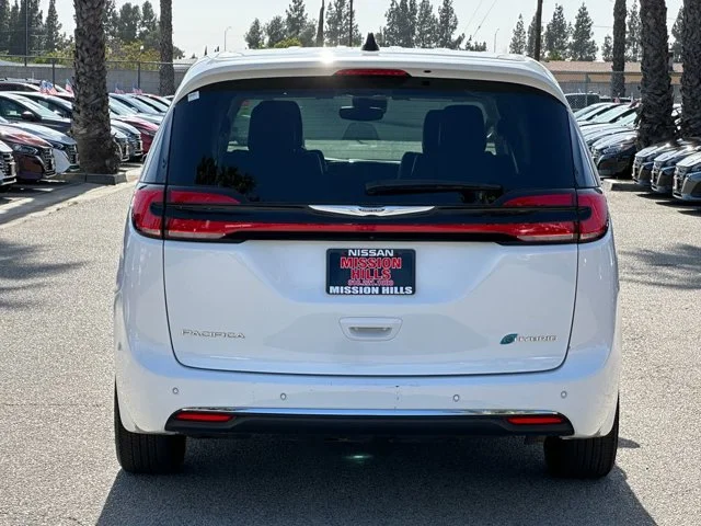 SEMINUEVOS CHRYSLER Pacifica a Estados en autogozo