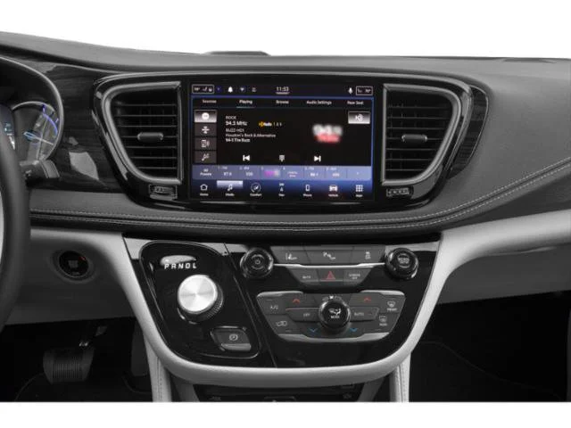 SEMINUEVOS CHRYSLER Pacifica a Estados en autogozo