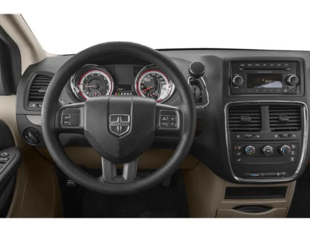 SEMINUEVOS DODGE Grand Caravan a Estados en autogozo
