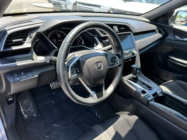 SEMINUEVOS HONDA Civic Sedan a Estados en autogozo
