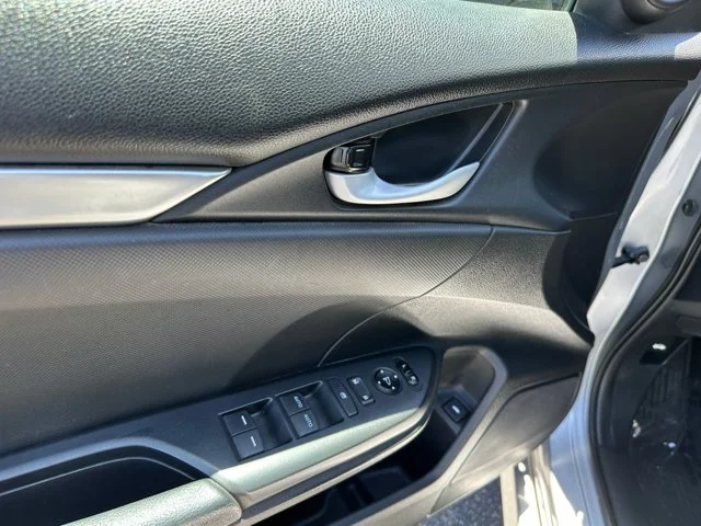 SEMINUEVOS HONDA Civic Sedan a Estados en autogozo