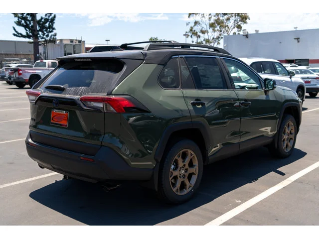 Nuevos TOYOTA RAV4 HYBRID à Estados chez autogozo