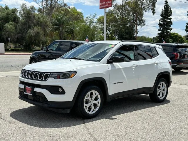 SEMINUEVOS JEEP Compass a Estados en autogozo