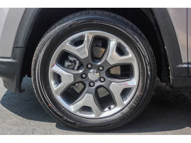 SEMINUEVOS JEEP Compass a Estados en autogozo