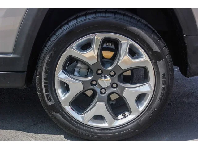 SEMINUEVOS JEEP Compass a Estados en autogozo