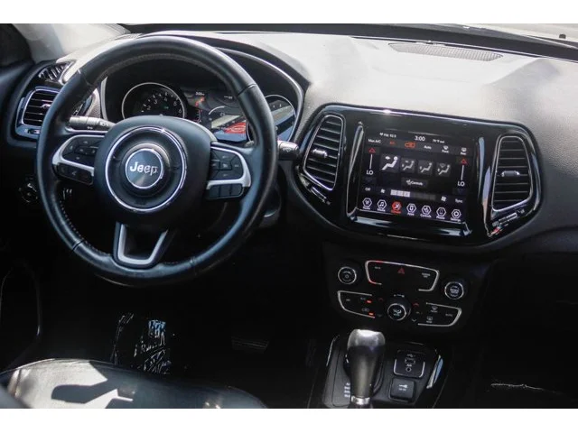 SEMINUEVOS JEEP Compass a Estados en autogozo