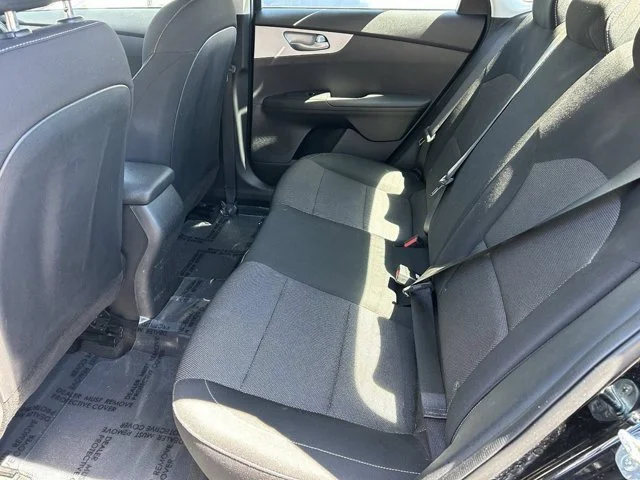 SEMINUEVOS KIA Forte a Estados en autogozo