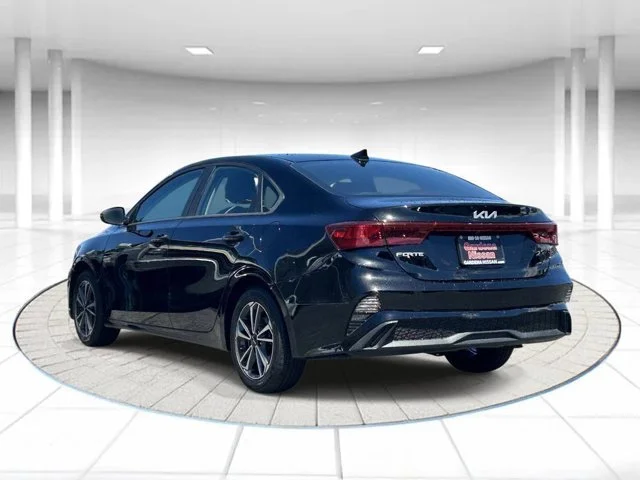 SEMINUEVOS KIA Forte a Estados en autogozo