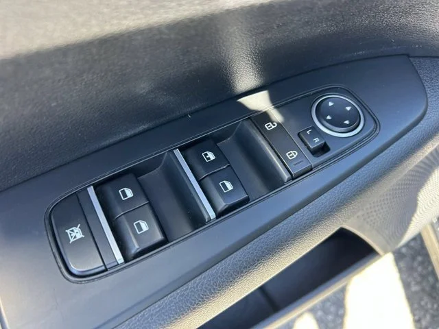 SEMINUEVOS KIA Forte a Estados en autogozo