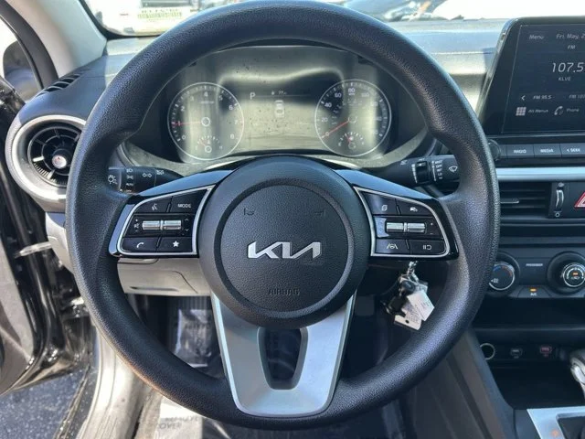 SEMINUEVOS KIA Forte a Estados en autogozo