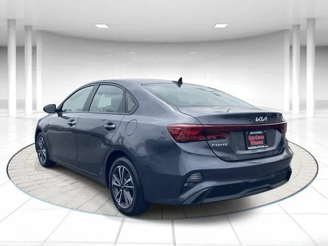 SEMINUEVOS KIA Forte a Estados en autogozo