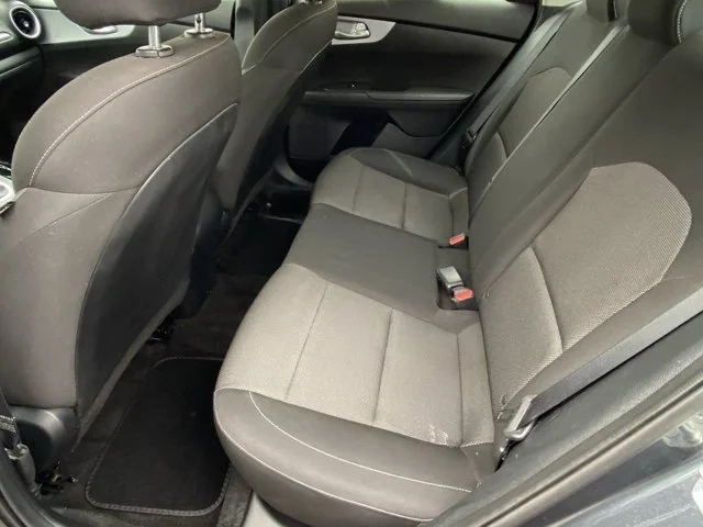 SEMINUEVOS KIA Forte a Estados en autogozo