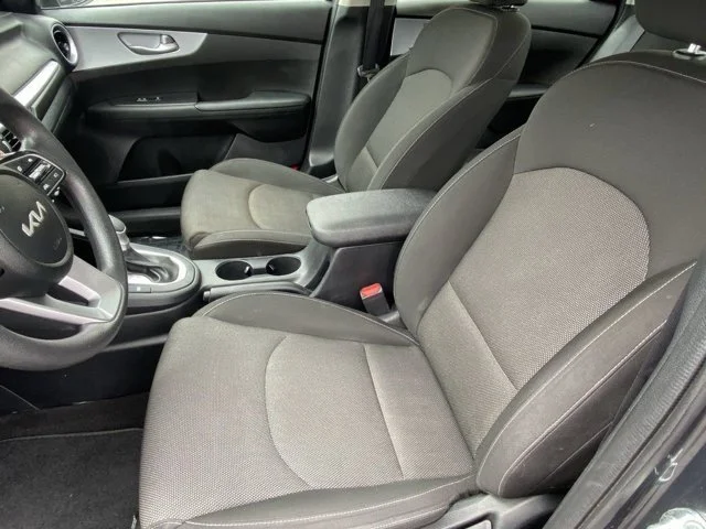 SEMINUEVOS KIA Forte a Estados en autogozo