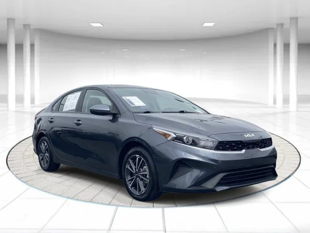 SEMINUEVOS KIA Forte a Estados en autogozo