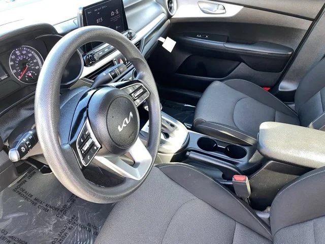 SEMINUEVOS KIA Forte a Estados en autogozo