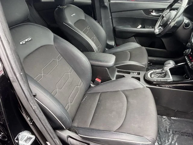 SEMINUEVOS KIA Forte a Estados en autogozo