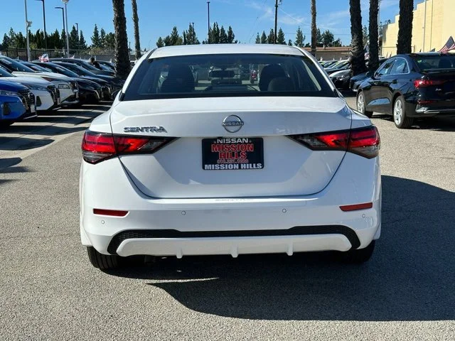 SEMINUEVOS NISSAN Sentra a Estados en autogozo