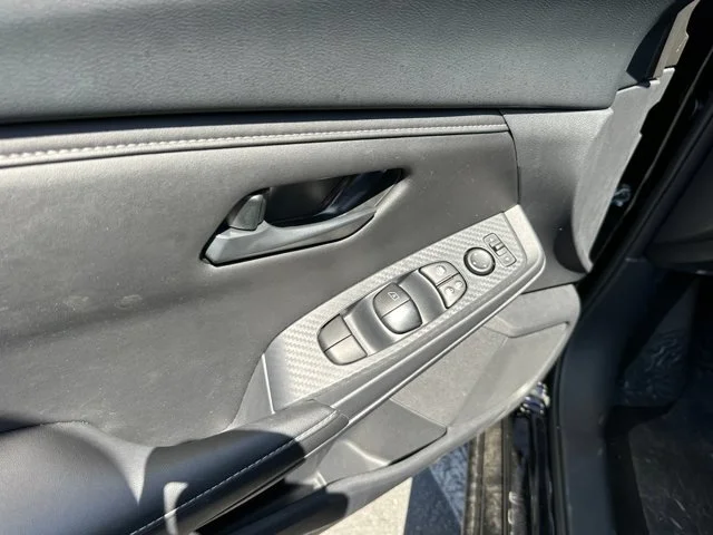 SEMINUEVOS NISSAN Sentra a Estados en autogozo