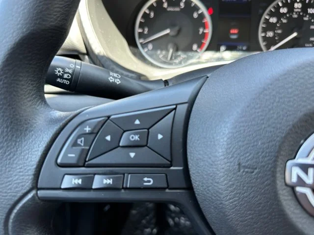 SEMINUEVOS NISSAN Sentra a Estados en autogozo