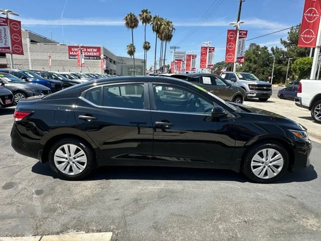 SEMINUEVOS NISSAN Sentra a Estados en autogozo